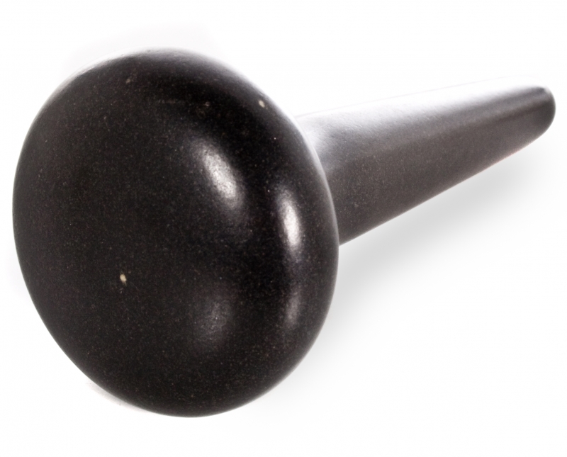 Warme Basalt steen voor therapie - 1 steen van 15 x 6 cm.