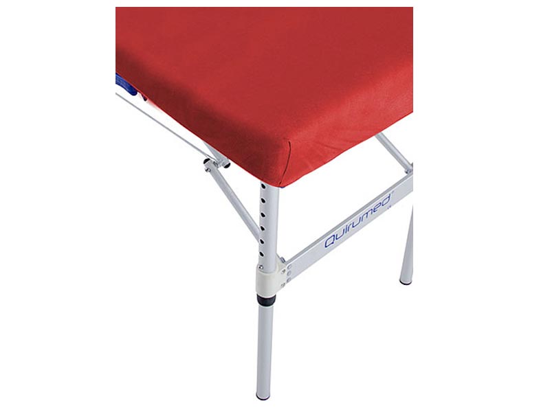 Adjustable and reusable sheet for treatment table colour 20 red