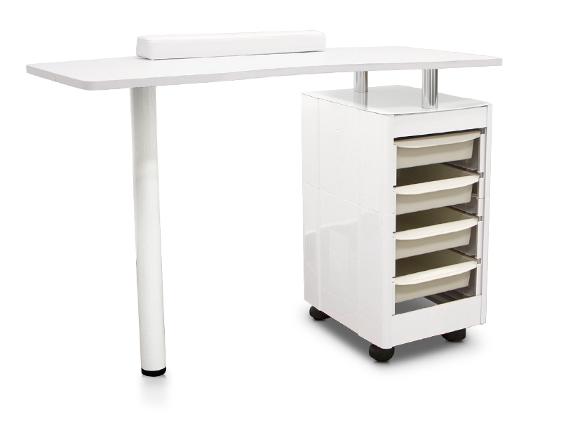 Manikyrbord med 4 hyllor