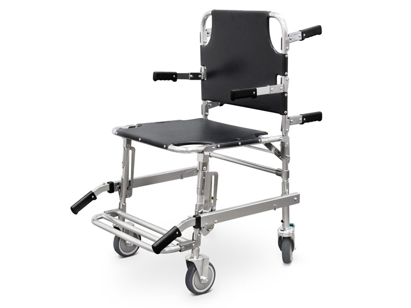 Evakuační židle ze schodů s kolečky a područkami