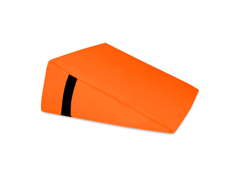 Poduszka klinowa o wymiarch 28x30x13 cm