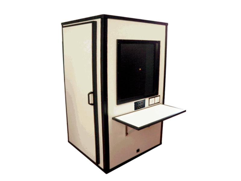 Ljudisolerat bås för audiometri Modell C-30, 6 anslutningar