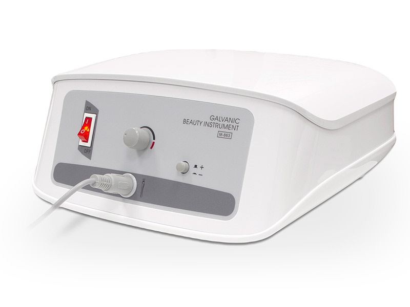Appareil à courant galvanique facial