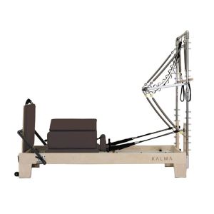 Macchina Pilates Reformer con Torre KALMA by Fitness Tech, Legno di quercia